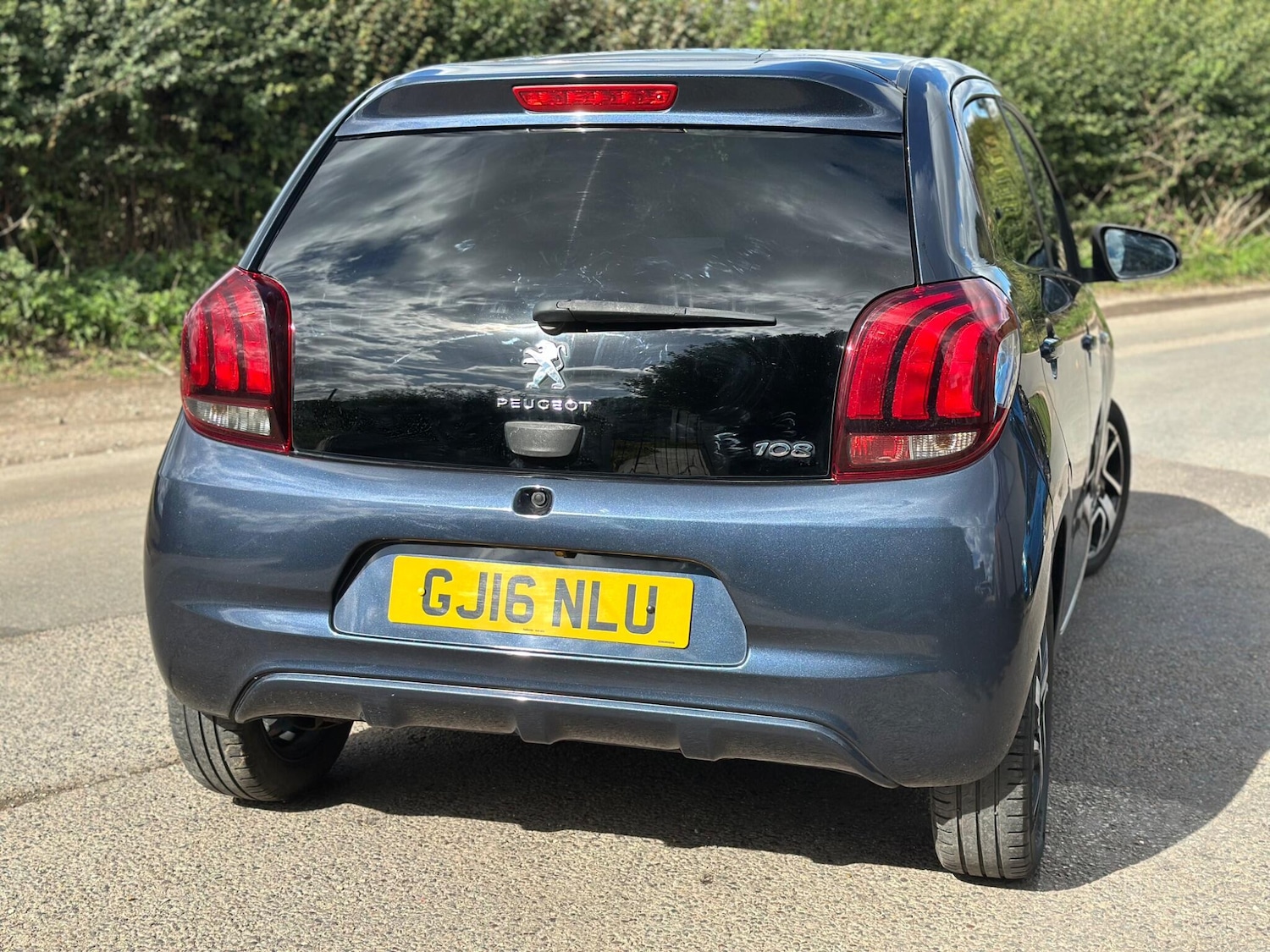 Vehicle 19
