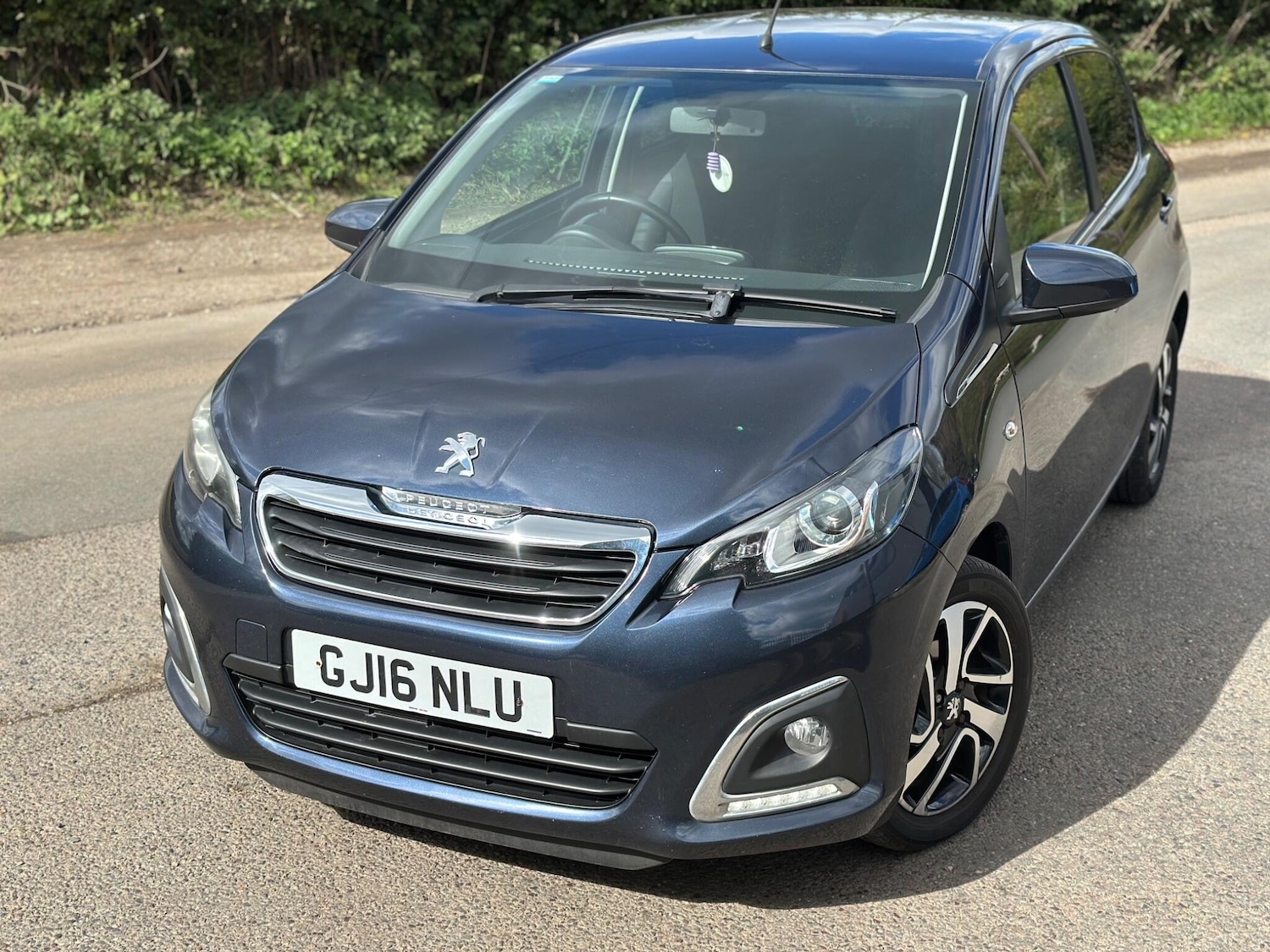 Vehicle 21