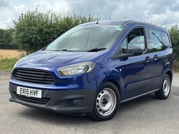 Used Ford Transit Courier 2015 for sale - 75609811: Photo