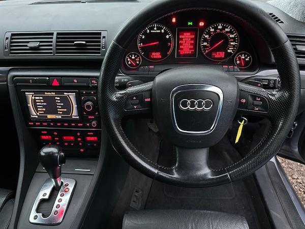 Used Audi A4 Avant 2004 for sale - 76306966: Photo 10
