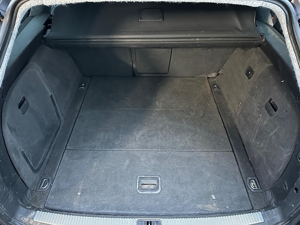 Used Audi A4 Avant 2004 for sale - 76306966: Photo 24