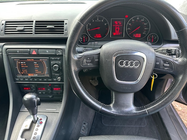 Used Audi A4 Avant 2004 for sale - 76306966: Photo 29