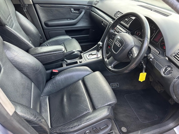 Used Audi A4 Avant 2004 for sale - 76306966: Photo 30