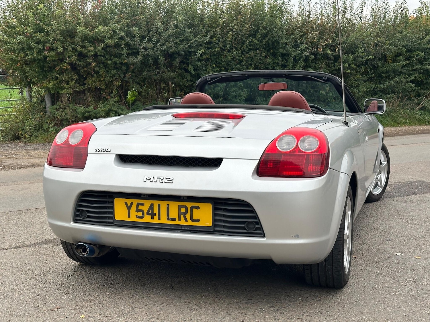 Used Toyota MR2 2001 for sale - 76306193: Photo 18