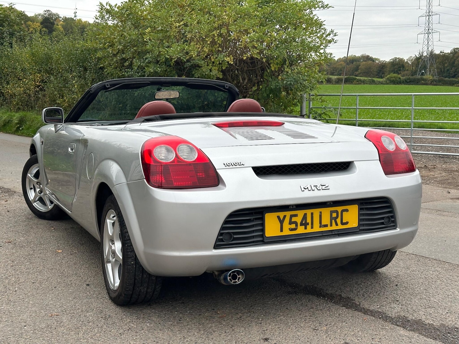 Used Toyota MR2 2001 for sale - 76306193: Photo 25