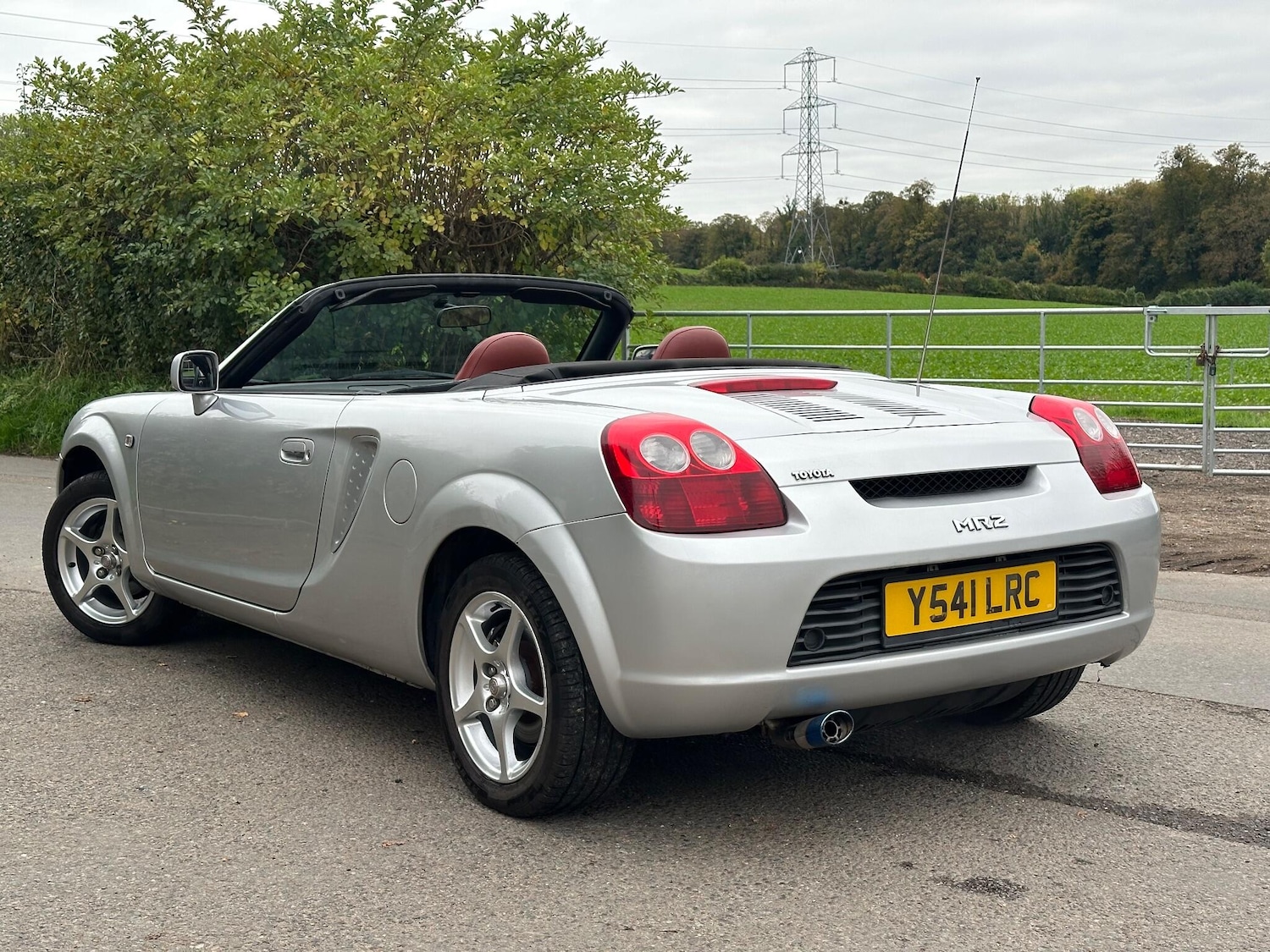 Used Toyota MR2 2001 for sale - 76306193: Photo 6