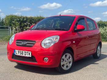 2009 (58) - 1.1 Red 5dr