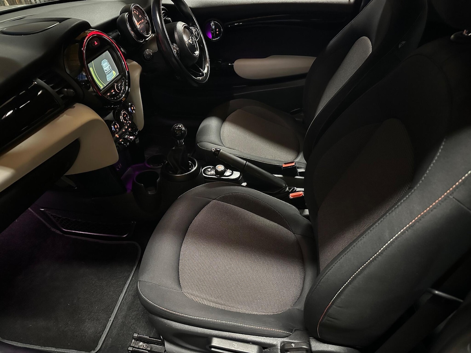 Used MINI Hatch 2015 for sale - 76370414: Photo 10
