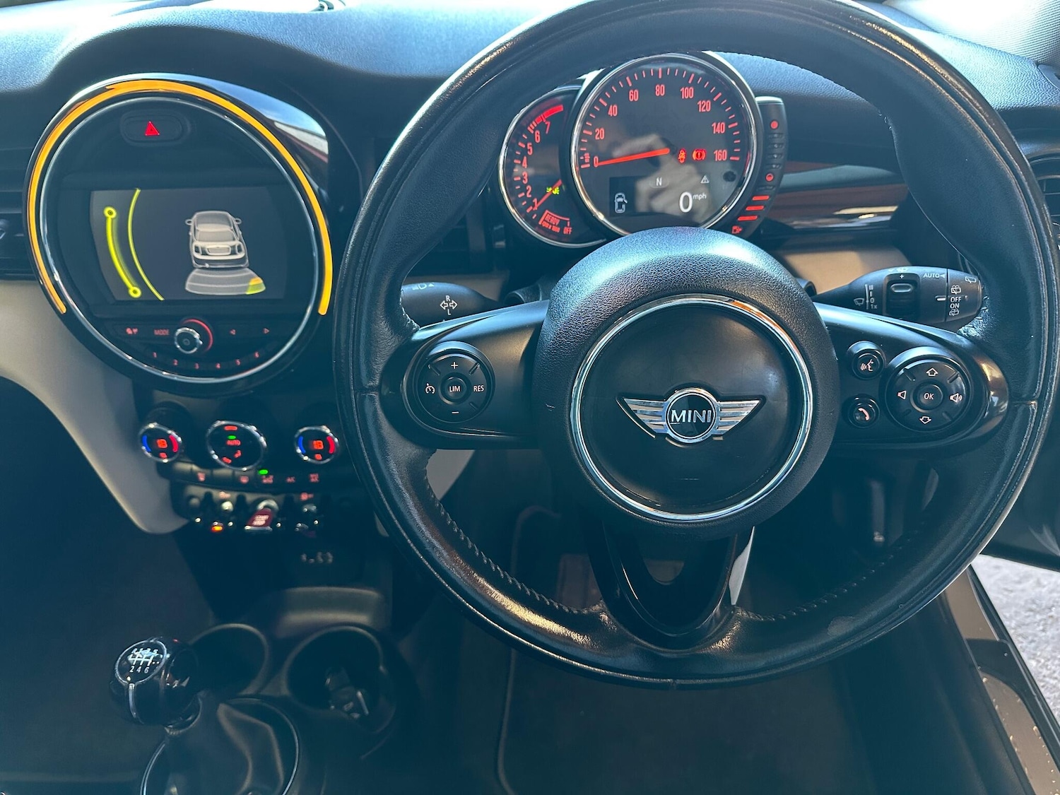 Used MINI Hatch 2015 for sale - 76370414: Photo 9