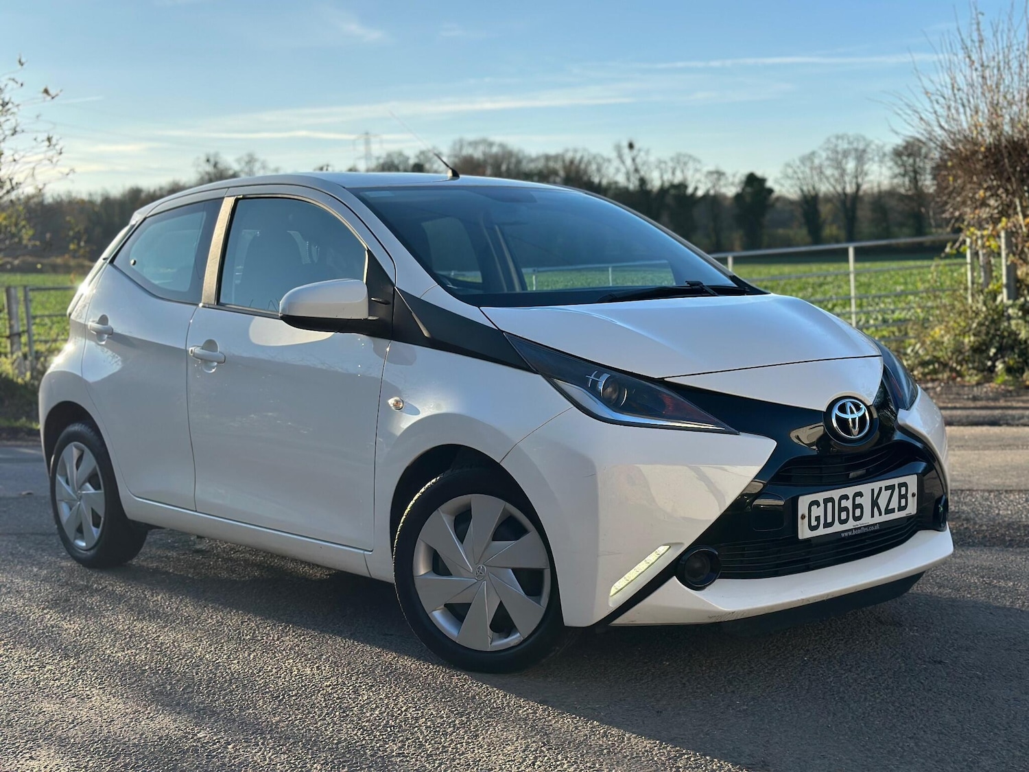 Used Toyota AYGO 2016 for sale - 76659373: Photo 15
