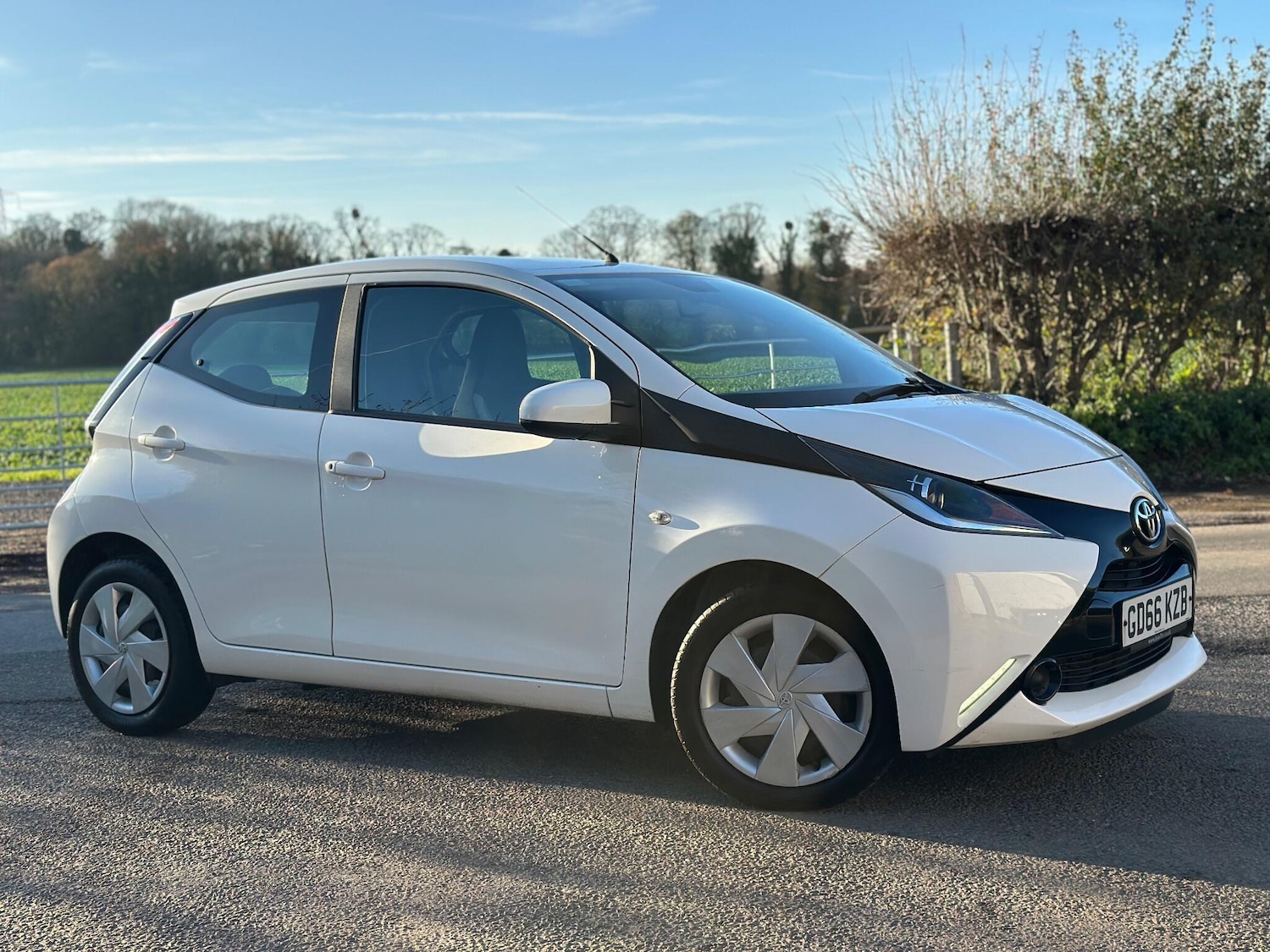 Used Toyota AYGO 2016 for sale - 76659373: Photo 16