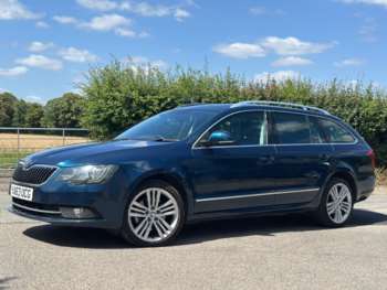 Used Skoda Superb 2014 for sale - 75186516: Photo