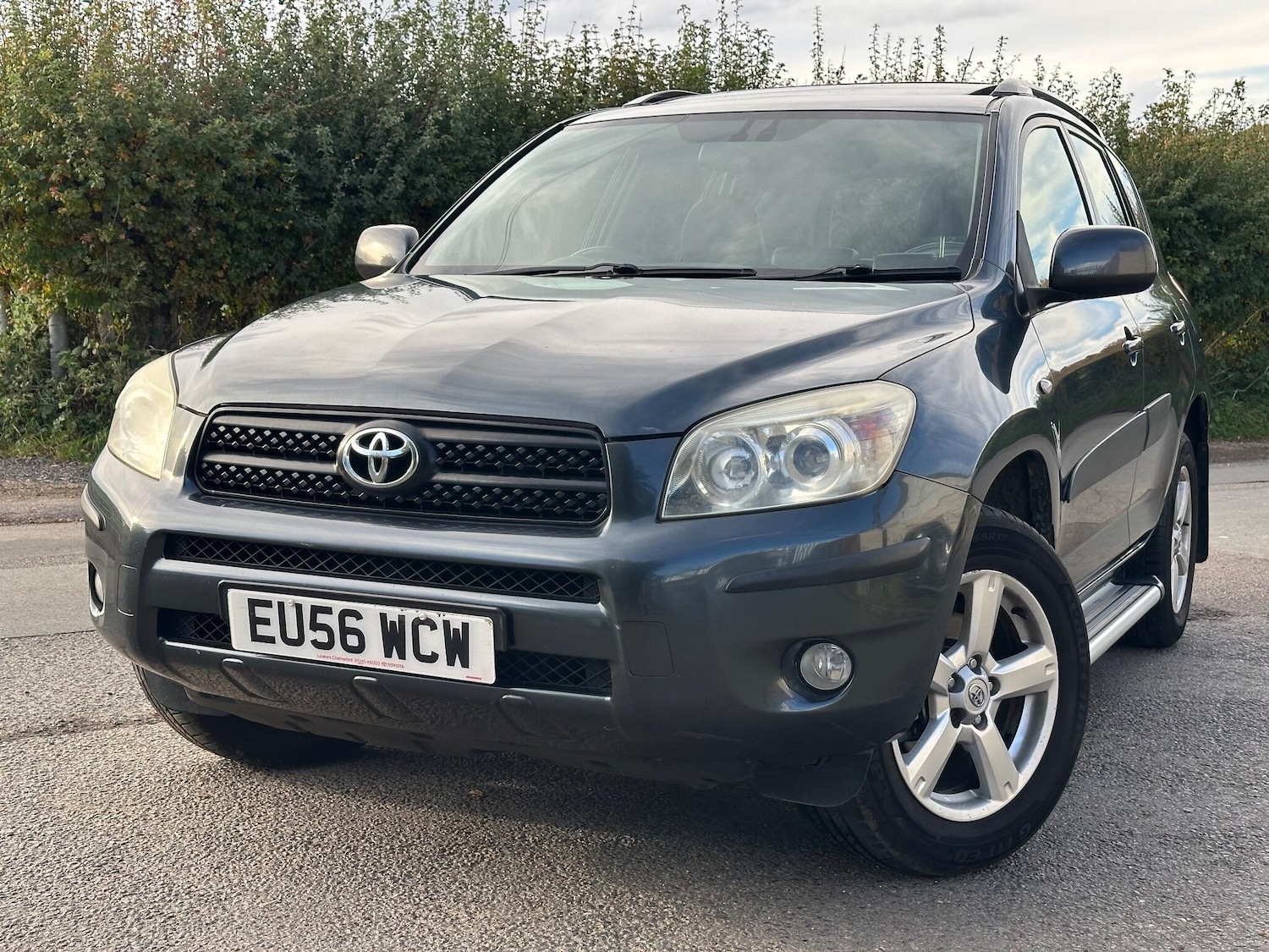 Used Toyota RAV4 2006 for sale - 76360261: Photo 2