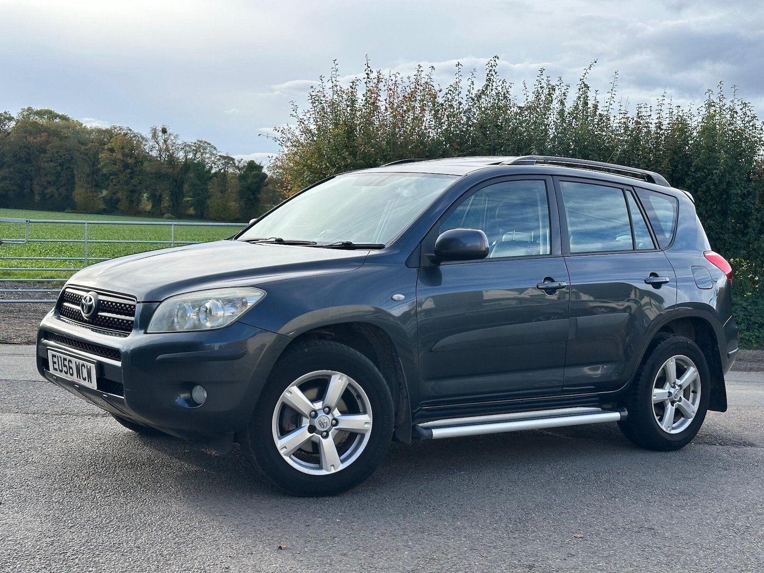 Used Toyota RAV4 2006 for sale - 76360261: Photo 4