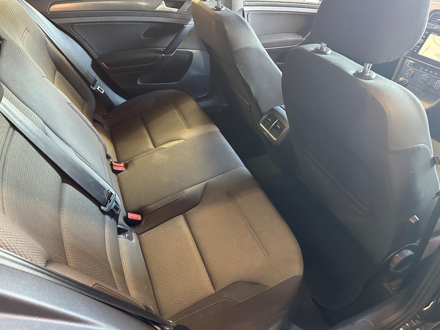 Used Volkswagen Golf 2018 for sale - 76715344: Photo 13