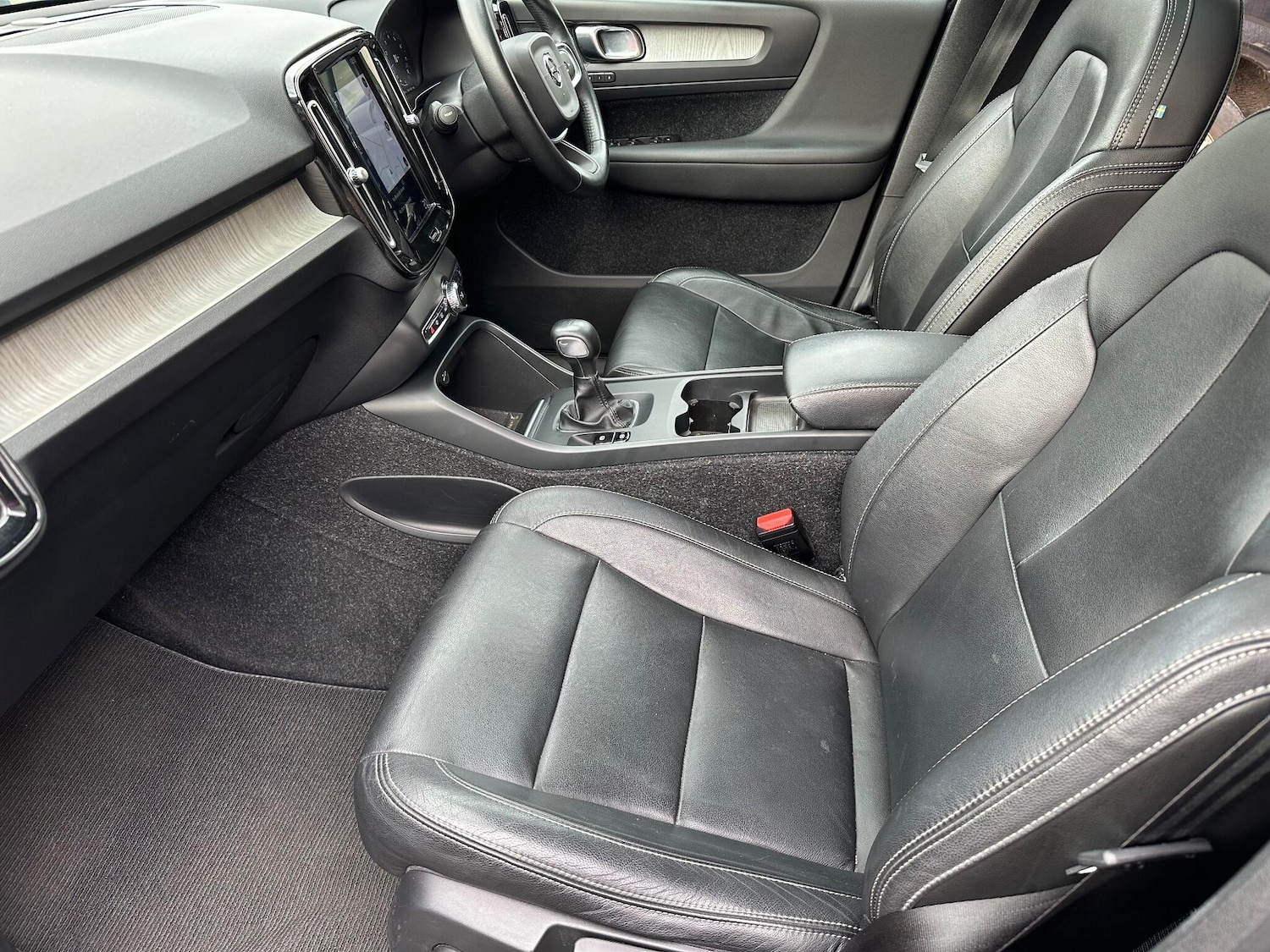 Used Volvo XC40 for sale - 76158790: Photo 12