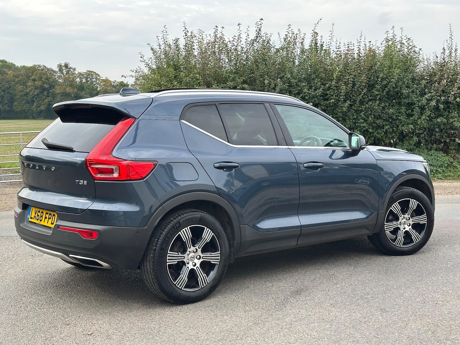 Used Volvo XC40 for sale - 76158790: Photo 22