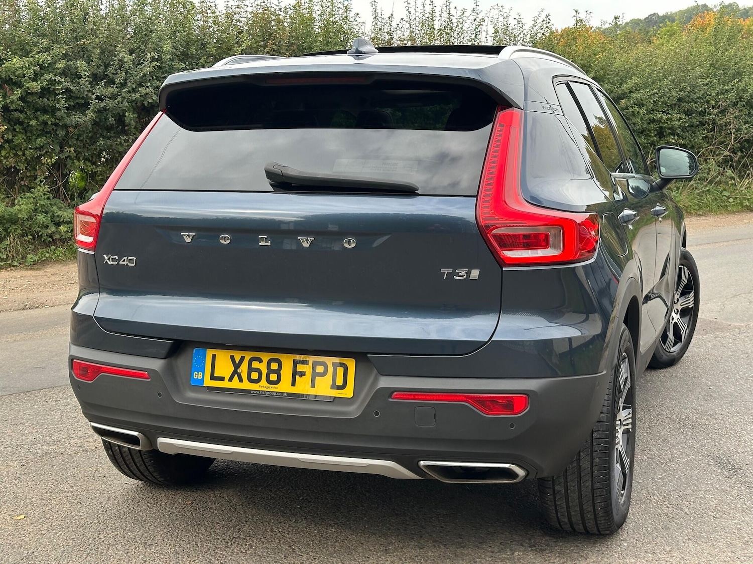 Used Volvo XC40 for sale - 76158790: Photo 25