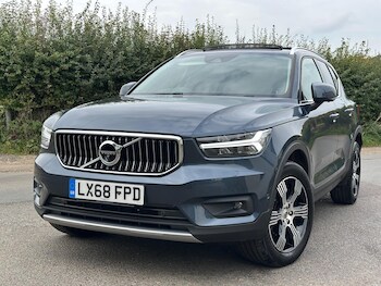 Used Volvo XC40 2018 for sale - 76158790: Photo