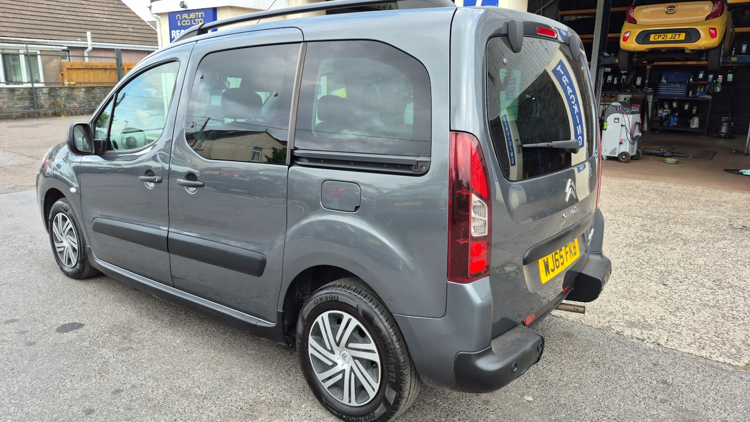 Vehicle 3