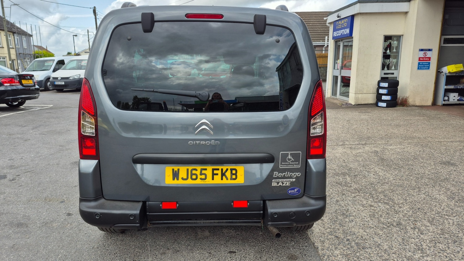 Vehicle 6