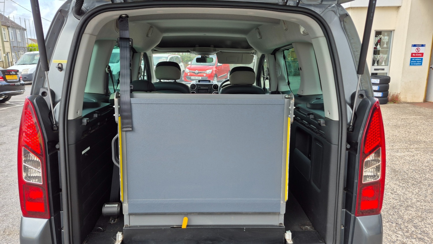 Vehicle 7