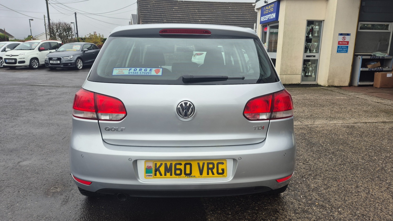 Used Volkswagen Golf 2010 for sale - 76531252: Photo 8