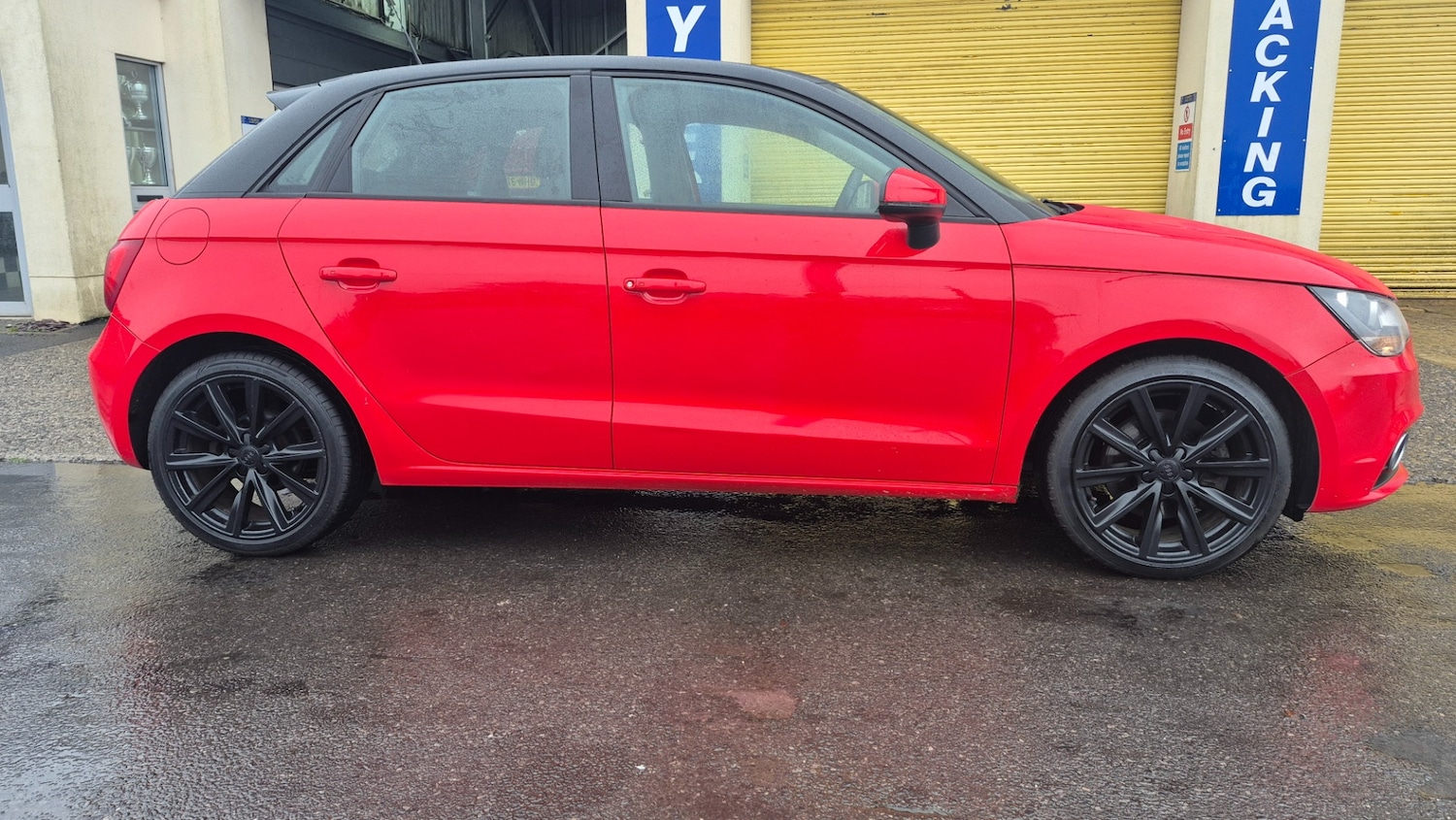 Used Audi A1 2014 for sale - 76553892: Photo 5