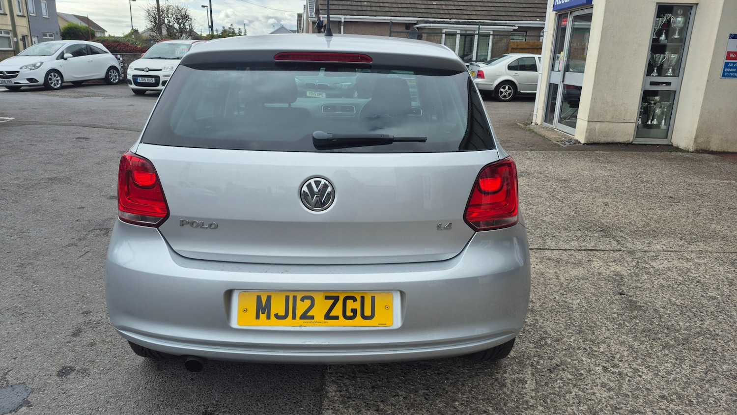 Used Volkswagen Polo 2012 for sale - 76762360: Photo 7