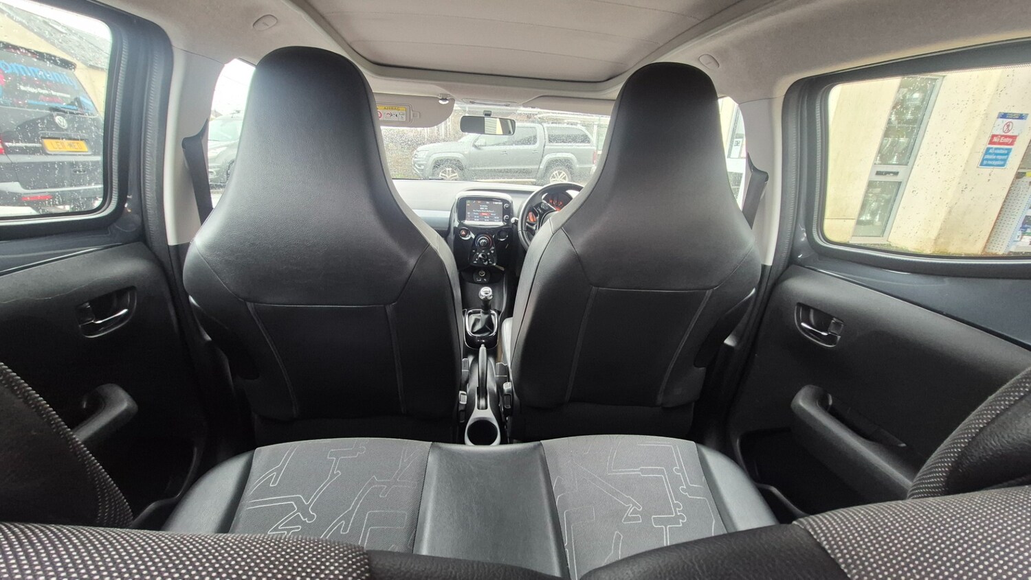 Used Toyota AYGO 2015 for sale - 77504133: Photo 9