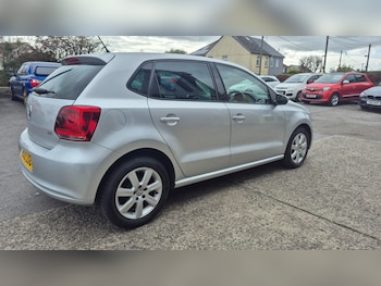 Volkswagen - Polo
