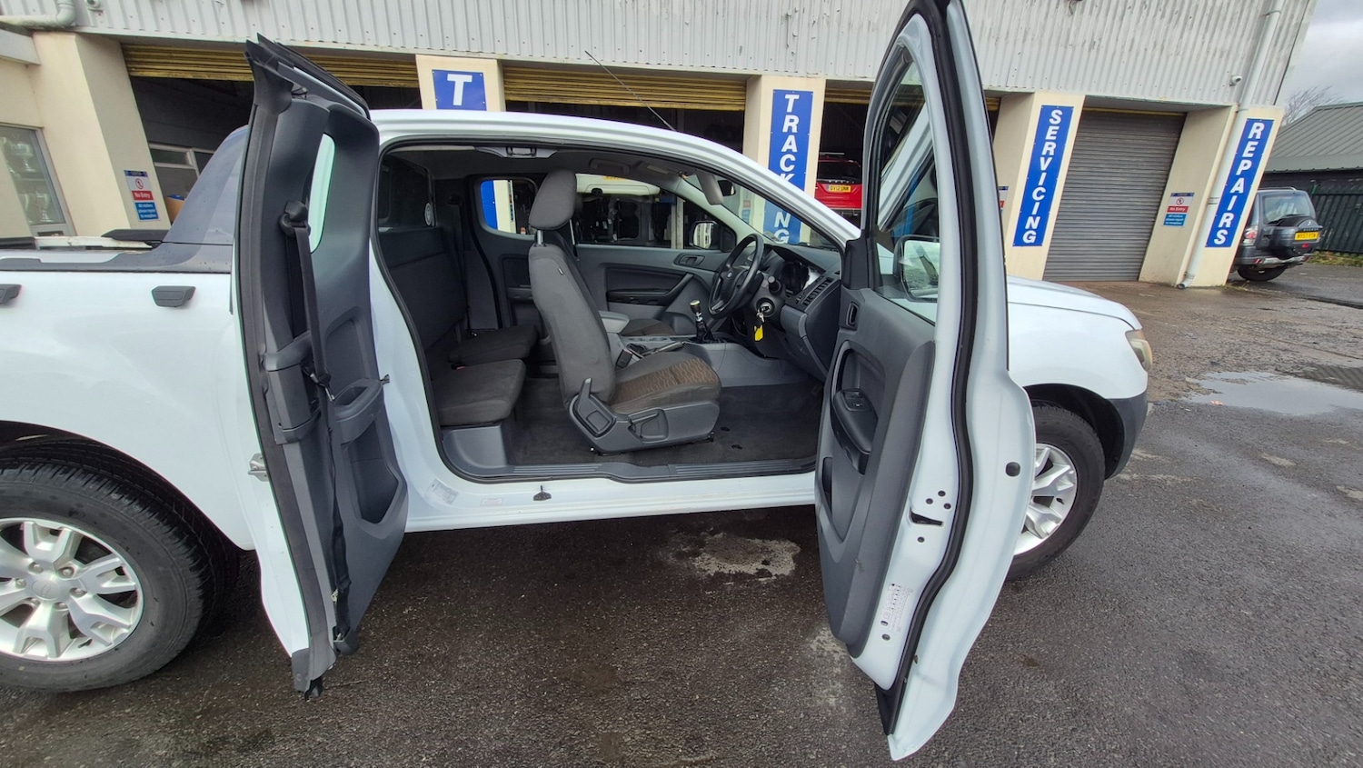 Used Ford Ranger 2012 for sale - 76402538: Photo 9