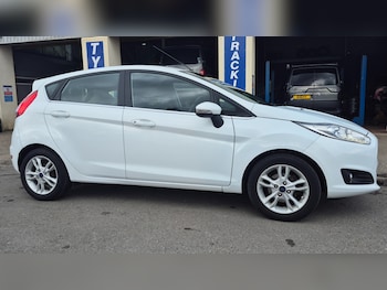 Used Ford Fiesta 2015 for sale - 77813509: Photo
