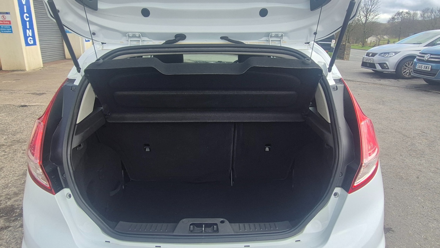 Used Ford Fiesta 2015 for sale - 77813509: Photo 7