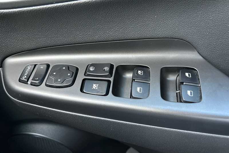 Used Hyundai KONA 2022 for sale - 77706432: Photo 16