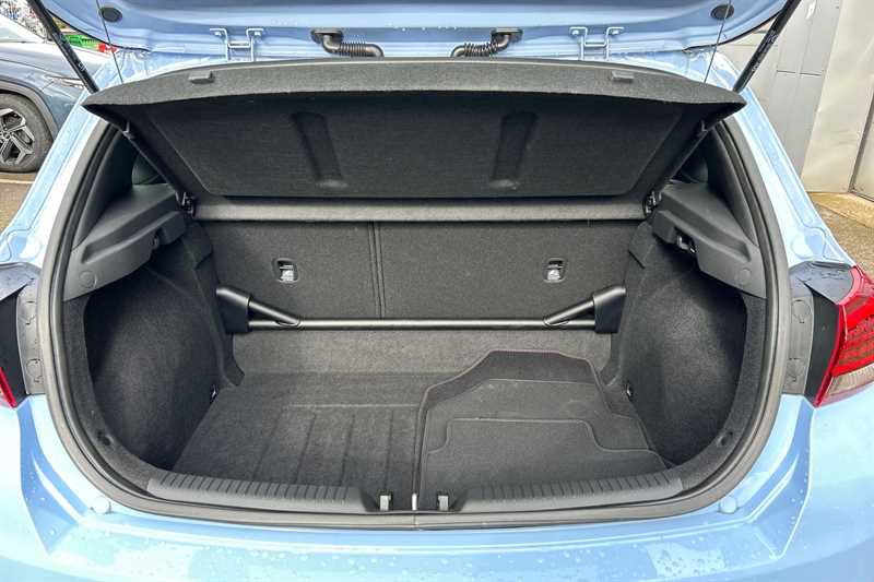 Used Hyundai i30 2023 for sale - 77685976: Photo 24