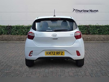 Used Hyundai i10 2022 for sale - 79182880: Photo