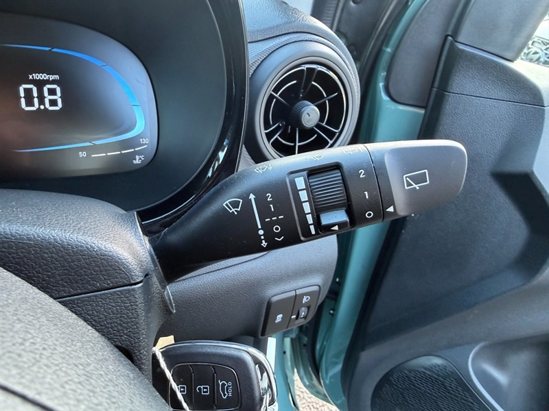 Used Hyundai i10 2024 for sale - 77178393: Photo 14