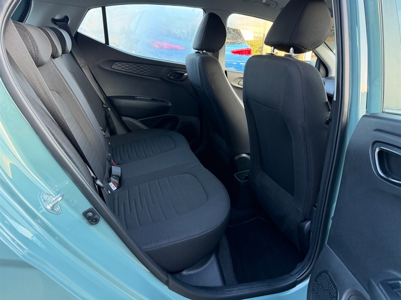 Used Hyundai i10 2024 for sale - 77178393: Photo 8