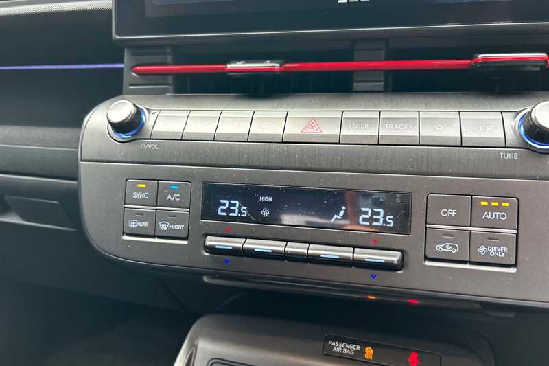 Used Hyundai KONA 2025 for sale - 77480377: Photo 15