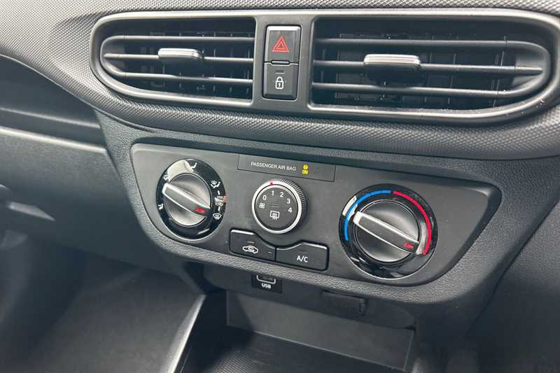 Used Hyundai i10 2020 for sale - 77480338: Photo 15