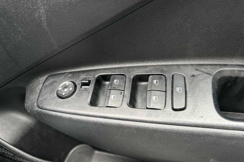 Used Hyundai i10 2020 for sale - 77480338: Photo 16