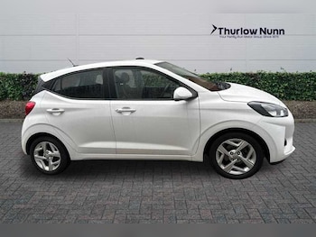 Used Hyundai i10 2020 for sale - 77480338: Photo