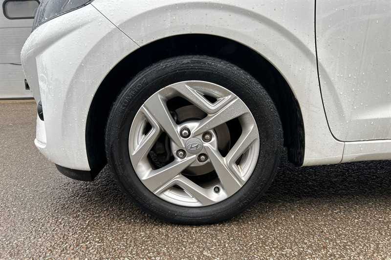 Used Hyundai i10 2020 for sale - 77480338: Photo 9