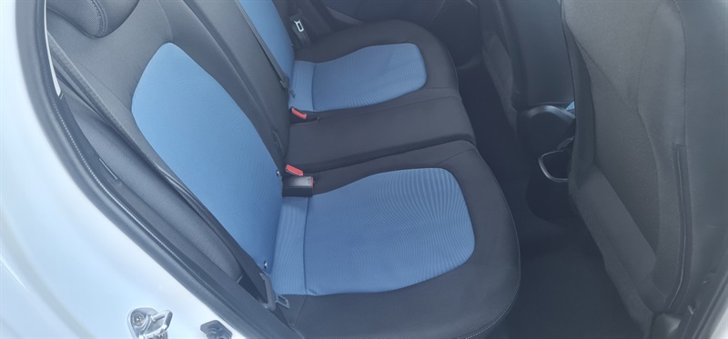 Used Hyundai i10 2016 for sale - 77164329: Photo 18