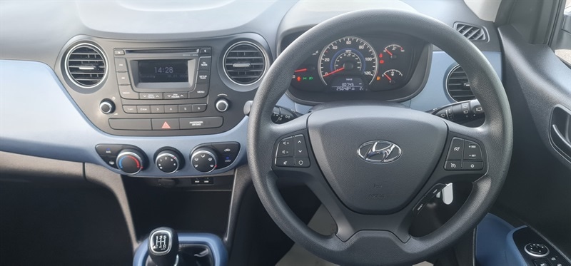 Used Hyundai i10 2016 for sale - 77164329: Photo 9