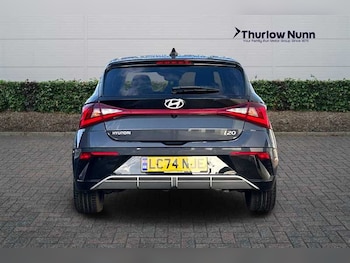 Used Hyundai i20 2024 for sale - 77333333: Photo