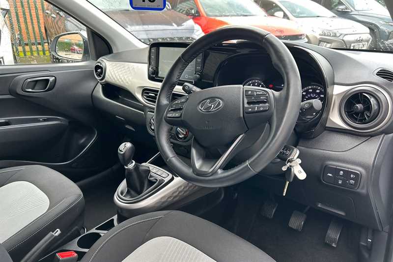 Used Hyundai i10 2021 for sale - 77795276: Photo 10
