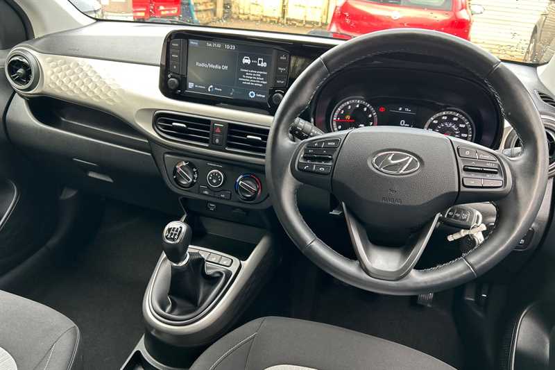 Used Hyundai i10 2021 for sale - 77795276: Photo 12