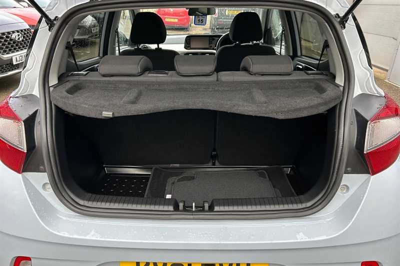 Used Hyundai i10 2021 for sale - 77795276: Photo 24